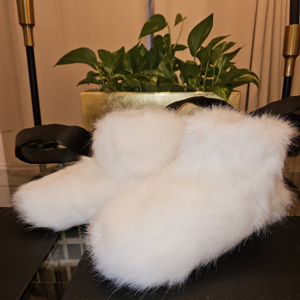 UGG Pure Slippers